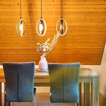 Goldener Hirsch Apartment Лар Екстериор снимка